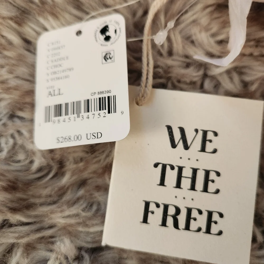 Free People adjustable shoulder